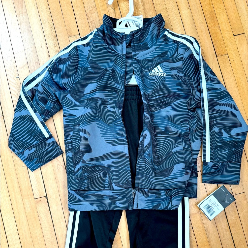 Boys 2T Adidas tracksuit new with tags.